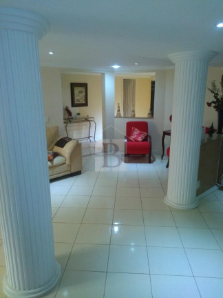 Imagem Casa com 6 Quartos à Venda, 600 m² em Pendotiba - Niterói Imagem Casa com 6 Quartos à Venda, 600 m² em Pendotiba - Niterói