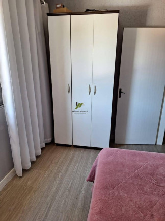 Imagem Casa com 2 Quartos à Venda, 100 m²