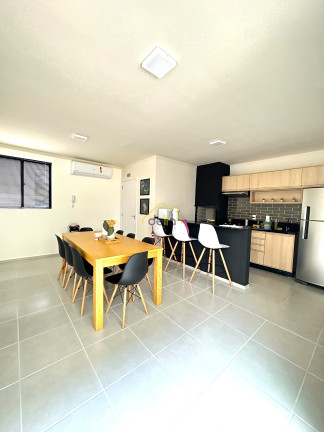 Imagem Imóvel com 2 Quartos à Venda, 50 m² em Costa E Silva - Joinville
