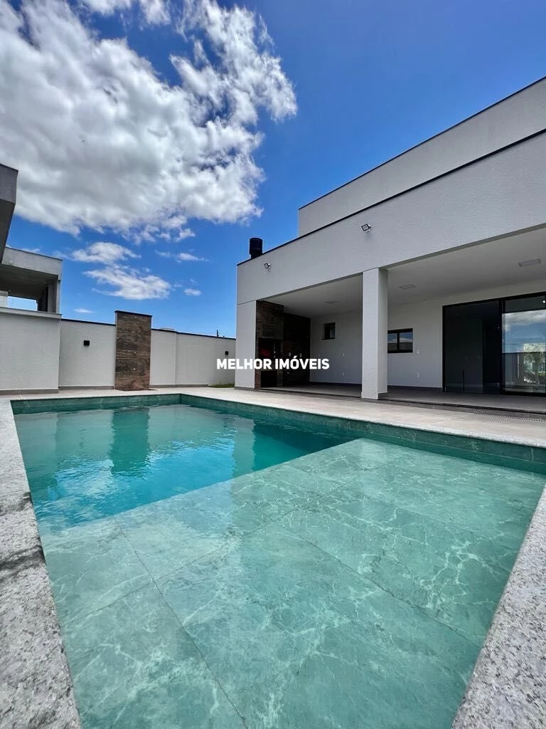 Imagem Casa com 4 Quartos à Venda, 265 m² em Santa Regina - Camboriú