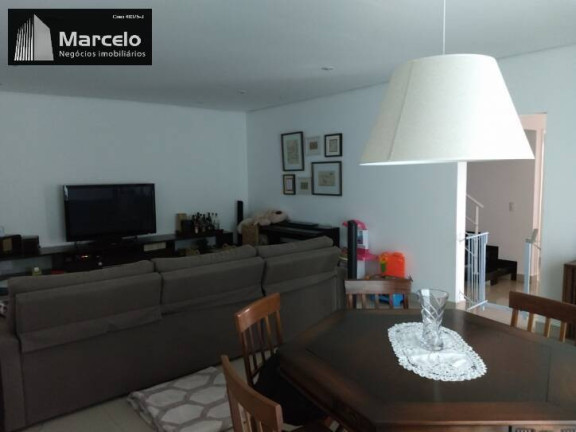 Imagem Casa de Condomínio com 3 Quartos à Venda, 300 m² em Condomínio Aruã - Mogi Das Cruzes Imagem Casa de Condomínio com 3 Quartos à Venda, 300 m² em Condomínio Aruã - Mogi Das Cruzes