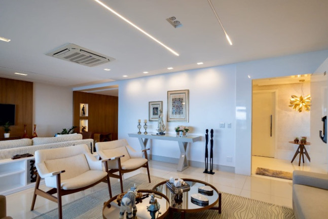 Imagem Imóvel com 4 Quartos à Venda, 330 m² em Barra - Salvador Imagem Imóvel com 4 Quartos à Venda, 330 m² em Barra - Salvador