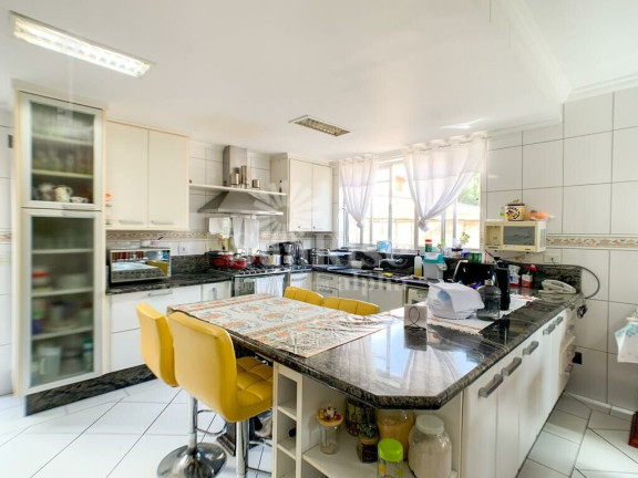 Imagem Casa com 4 Quartos à Venda, 378 m² em Alphaville 03 - Santana De Parnaíba Imagem Casa com 4 Quartos à Venda, 378 m² em Alphaville 03 - Santana De Parnaíba