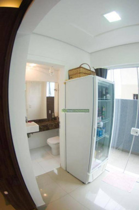 Imagem Casa com 4 Quartos à Venda, 450 m² em Rio Verde - Colombo Imagem Casa com 4 Quartos à Venda, 450 m² em Rio Verde - Colombo