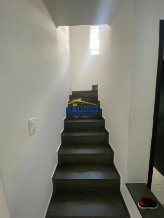 Imagem Casa com 3 Quartos à Venda, 271 m² em Campo Limpo - São Paulo