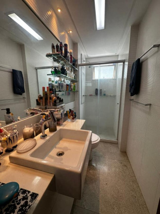 Imagem Apartamento com 3 Quartos à Venda, 124 m² em Casa Amarela - Recife