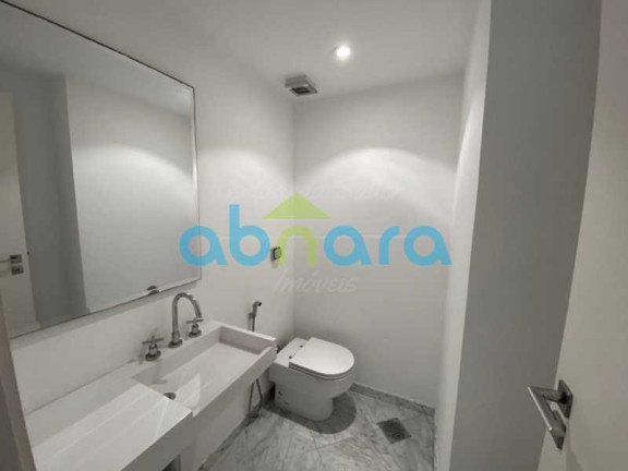 Imagem Apartamento com 4 Quartos à Venda, 360 m² em Copacabana - Rio De Janeiro Imagem Apartamento com 4 Quartos à Venda, 360 m² em Copacabana - Rio De Janeiro