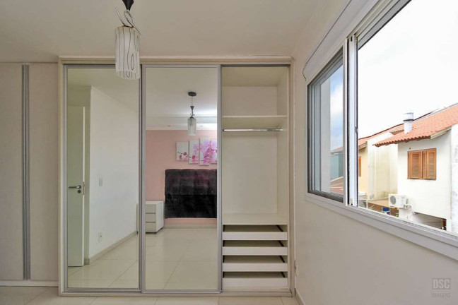 Imagem Apartamento com 3 Quartos à Venda, 52 m² em Hípica - Porto Alegre
