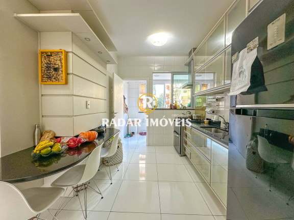 Imagem Apartamento com 3 Quartos à Venda, 160 m² em Braga - Cabo Frio