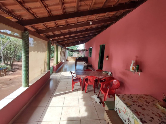 Imagem Chácara à Venda, 200 m² em Saraiva - Uberlândia Imagem Chácara à Venda, 200 m² em Saraiva - Uberlândia