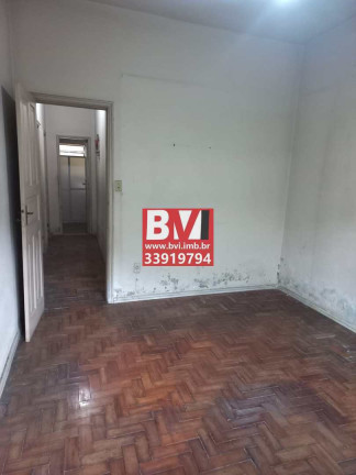 Imagem Casa com 5 Quartos à Venda, 250 m² em Vila Kosmos - Rio De Janeiro Imagem Casa com 5 Quartos à Venda, 250 m² em Vila Kosmos - Rio De Janeiro
