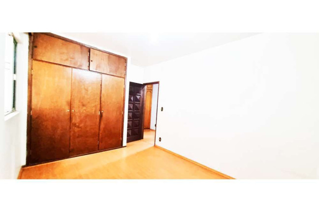 Imagem Casa com 4 Quartos à Venda, 129 m² em Jardim Das Acácias - São Paulo Imagem Casa com 4 Quartos à Venda, 129 m² em Jardim Das Acácias - São Paulo