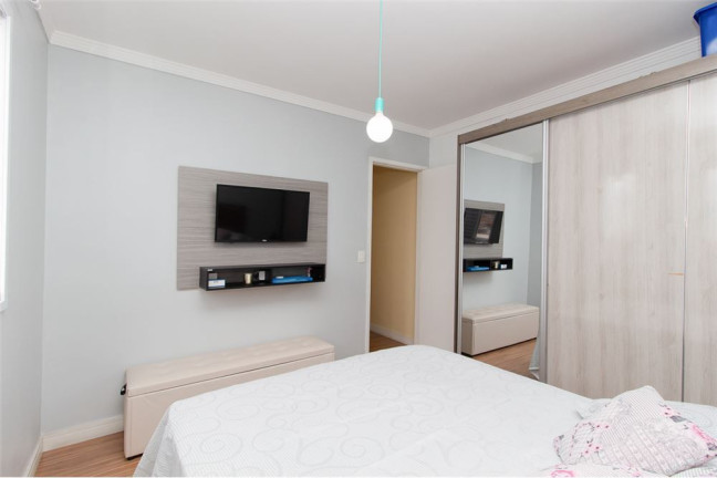 Imagem Imóvel com 2 Quartos à Venda, em Vila Antonieta - São Paulo Imagem Imóvel com 2 Quartos à Venda, em Vila Antonieta - São Paulo