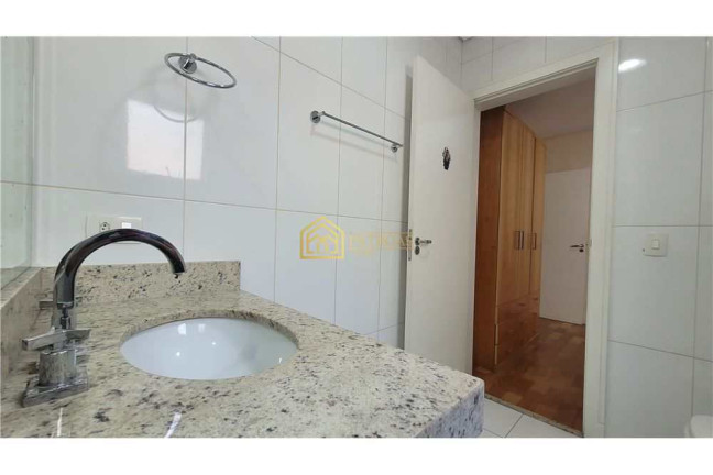 Imagem Casa com 3 Quartos à Venda, 245 m² em Santa Terezinha - São Bernardo Do Campo Imagem Casa com 3 Quartos à Venda, 245 m² em Santa Terezinha - São Bernardo Do Campo