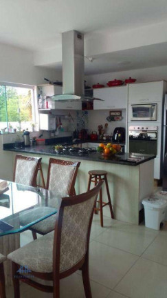 Imagem Casa com 4 Quartos à Venda, 280 m² em Trindade - Florianópolis Imagem Casa com 4 Quartos à Venda, 280 m² em Trindade - Florianópolis