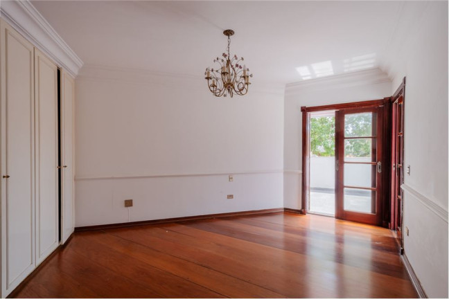 Imagem Casa com 5 Quartos à Venda, 629 m² em Jardim Da Saúde - São Paulo Imagem Casa com 5 Quartos à Venda, 629 m² em Jardim Da Saúde - São Paulo