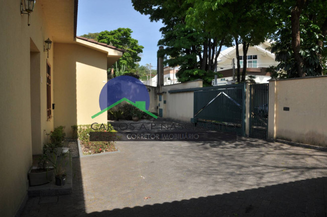 Imagem Casa com 3 Quartos à Venda, 972 m² em Jardim América - Jacareí Imagem Casa com 3 Quartos à Venda, 972 m² em Jardim América - Jacareí