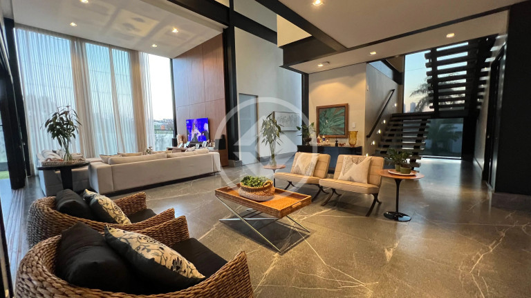 Casa com 5 Quartos à Venda, 670 m² em Alphaville Goiás - Goiânia