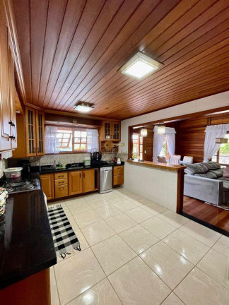 Imagem Casa com 2 Quartos à Venda, 1.192 m² em Albuquerque - Teresópolis