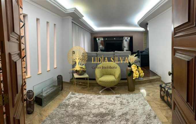Imagem Casa com 4 Quartos à Venda, 300 m² em Cursino - São Paulo Imagem Casa com 4 Quartos à Venda, 300 m² em Cursino - São Paulo