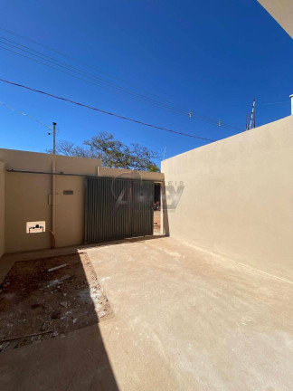 Imagem Casa com 3 Quartos à Venda, 50 m² em Delfino Magalhães - Montes Claros