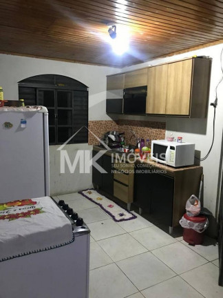 Imagem Casa com 3 Quartos à Venda, 420 m² em Vila Fuck - Piraquara Imagem Casa com 3 Quartos à Venda, 420 m² em Vila Fuck - Piraquara