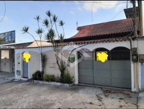 Imagem Casa com 7 Quartos à Venda, 120 m² em Campo Grande - Rio De Janeiro Imagem Casa com 7 Quartos à Venda, 120 m² em Campo Grande - Rio De Janeiro