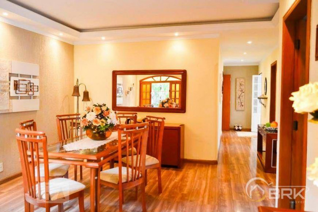 Imagem Sobrado com 6 Quartos à Venda, 300 m² em Itaquera - São Paulo Imagem Sobrado com 6 Quartos à Venda, 300 m² em Itaquera - São Paulo