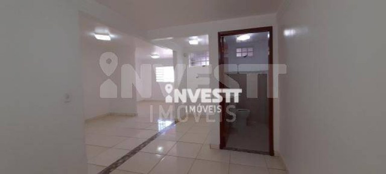 Imagem Casa com 3 Quartos para Alugar, 231 m² em Parque Das Laranjeiras - Goiânia