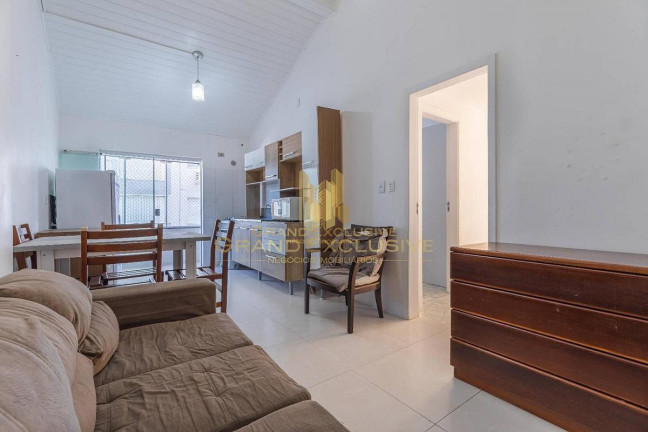 Imagem Apartamento com 4 Quartos à Venda, 215 m² em Centro - Balneário Camboriú Imagem Apartamento com 4 Quartos à Venda, 215 m² em Centro - Balneário Camboriú