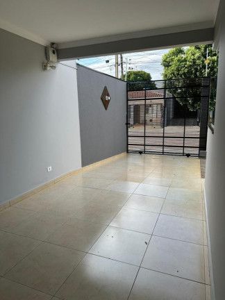 Imagem Casa com 3 Quartos à Venda, 80 m² em Jardim Porto Seguro - Maringá