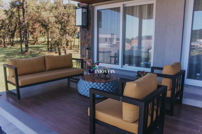 Imagem Casa com 6 Quartos à Venda, 568 m² em Centro - Canela