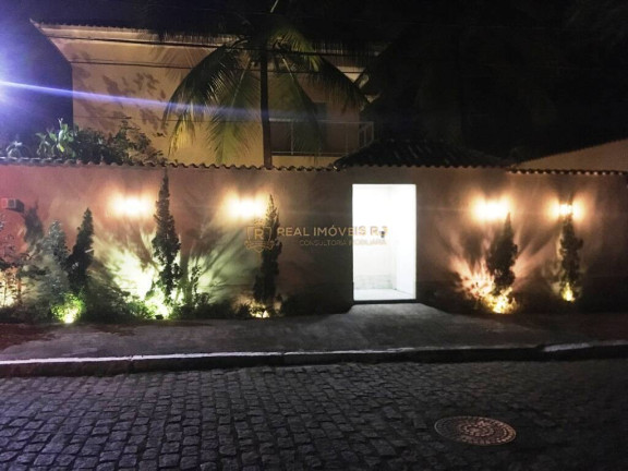 Imagem Casa com 5 Quartos à Venda, 320 m² em Jacarepaguá - Rio De Janeiro Imagem Casa com 5 Quartos à Venda, 320 m² em Jacarepaguá - Rio De Janeiro