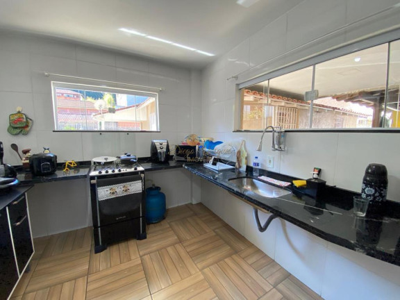 Imagem Casa com 4 Quartos à Venda, 221 m² em Bom Retiro - Teresópolis Imagem Casa com 4 Quartos à Venda, 221 m² em Bom Retiro - Teresópolis