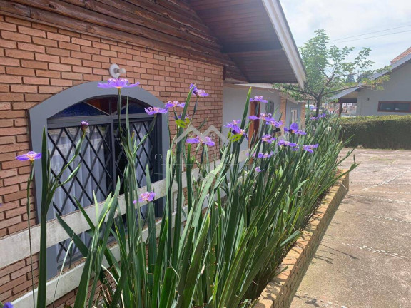 Imagem Casa com 3 Quartos à Venda, 305 m² em Recanto Dubieux - Campos Do Jordão Imagem Casa com 3 Quartos à Venda, 305 m² em Recanto Dubieux - Campos Do Jordão