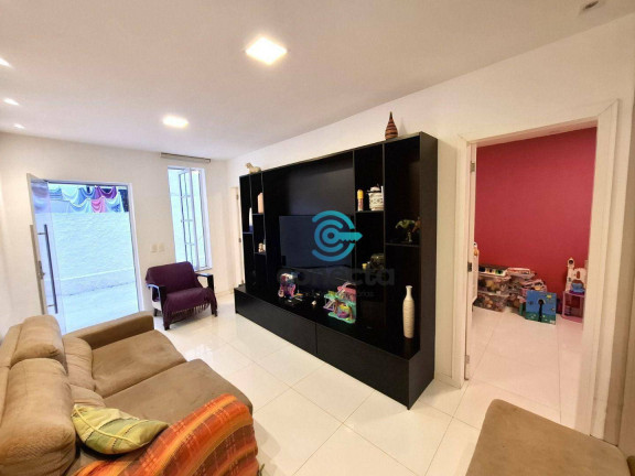 Imagem Casa com 2 Quartos à Venda, 65 m² em Ingá - Niterói