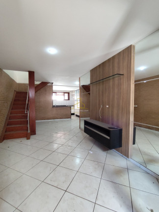 Casa com 3 Quartos à Venda, 150 m² em Colina De Laranjeiras - Serra