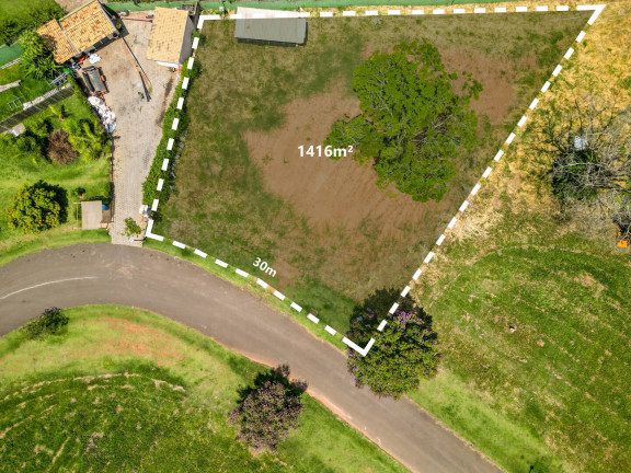 Terreno em Condomínio à Venda, 1.480 m² em Fazenda Serrazul Santa Maria - Itupeva