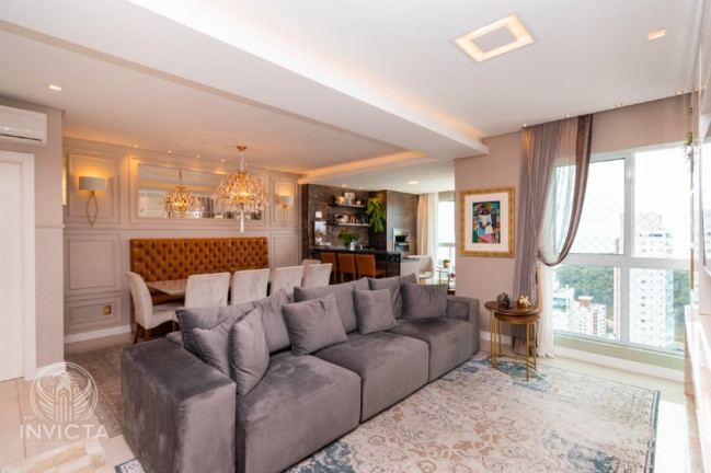 Imagem Apartamento com 3 Quartos à Venda, 135 m² em Pioneiros - Balneário Camboriú Imagem Apartamento com 3 Quartos à Venda, 135 m² em Pioneiros - Balneário Camboriú