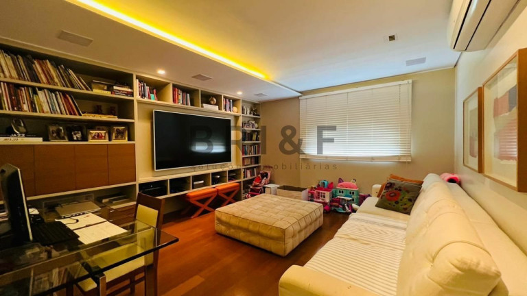Imagem Apartamento com 4 Quartos à Venda, 251 m² em Campo Belo - São Paulo Imagem Apartamento com 4 Quartos à Venda, 251 m² em Campo Belo - São Paulo