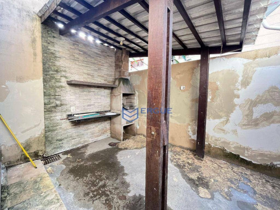 Imagem Casa com 4 Quartos à Venda, 113 m² em Maraponga - Fortaleza Imagem Casa com 4 Quartos à Venda, 113 m² em Maraponga - Fortaleza