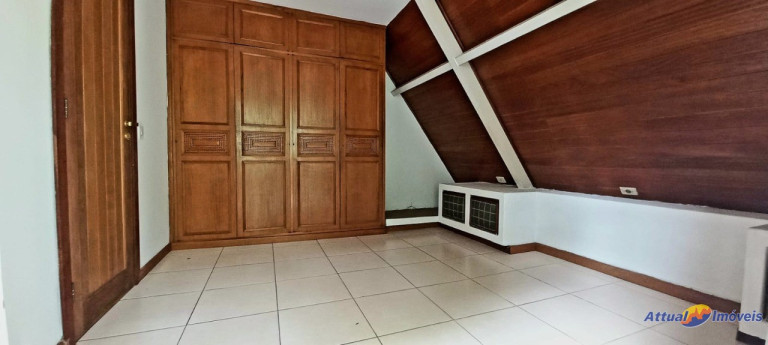 Imagem Casa com 4 Quartos à Venda, 230 m² em Albuquerque - Teresópolis Imagem Casa com 4 Quartos à Venda, 230 m² em Albuquerque - Teresópolis