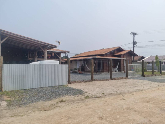 Imagem Casa com 3 Quartos à Venda, 82 m² em Pinheiros - Balneário Barra Do Sul