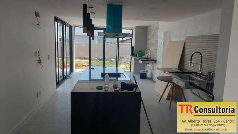 Imagem Casa com 4 Quartos à Venda, 420 m² em Campos Dos Goytacazes Imagem Casa com 4 Quartos à Venda, 420 m² em Campos Dos Goytacazes