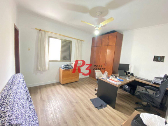 Imagem Sobrado com 4 Quartos à Venda, 212 m² em Embaré - Santos