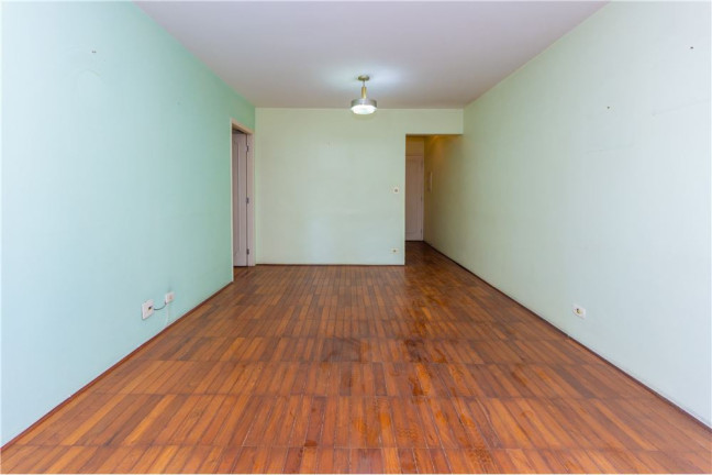 Imagem Imóvel com 3 Quartos à Venda, em Vila Olímpia - São Paulo Imagem Imóvel com 3 Quartos à Venda, em Vila Olímpia - São Paulo