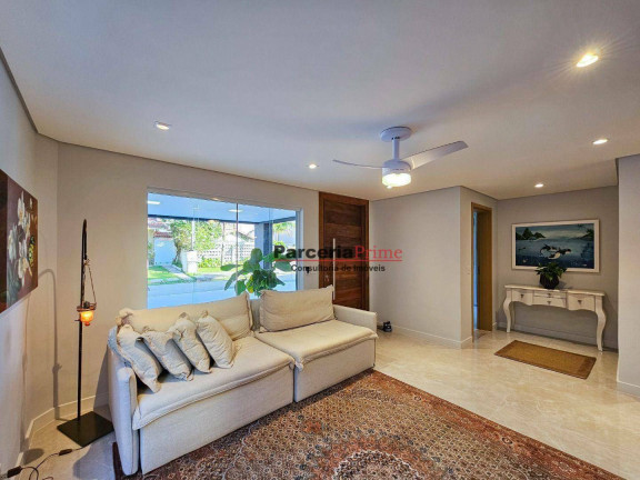 Imagem Casa com 6 Quartos à Venda, 328 m² em Riviera - Módulo 28 - Bertioga Imagem Casa com 6 Quartos à Venda, 328 m² em Riviera - Módulo 28 - Bertioga
