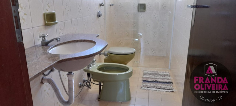 Imagem Sobrado com 6 Quartos à Venda, 210 m² em Toninhas - Ubatuba