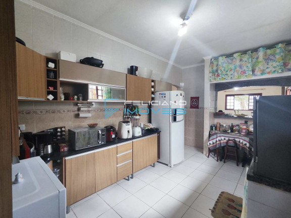 Imagem Casa com 3 Quartos à Venda, 135 m² em Maracanã - Praia Grande