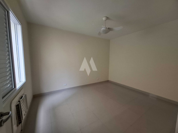 Imagem Apartamento com 2 Quartos à Venda, 77 m² em Gonzaga - Santos